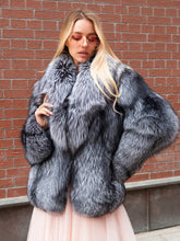 Isabela Short natural silver fox fur coat with English collar