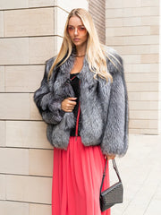 Aurora Haină scurtă din blană de vulpe argintie cu guler în formă de V