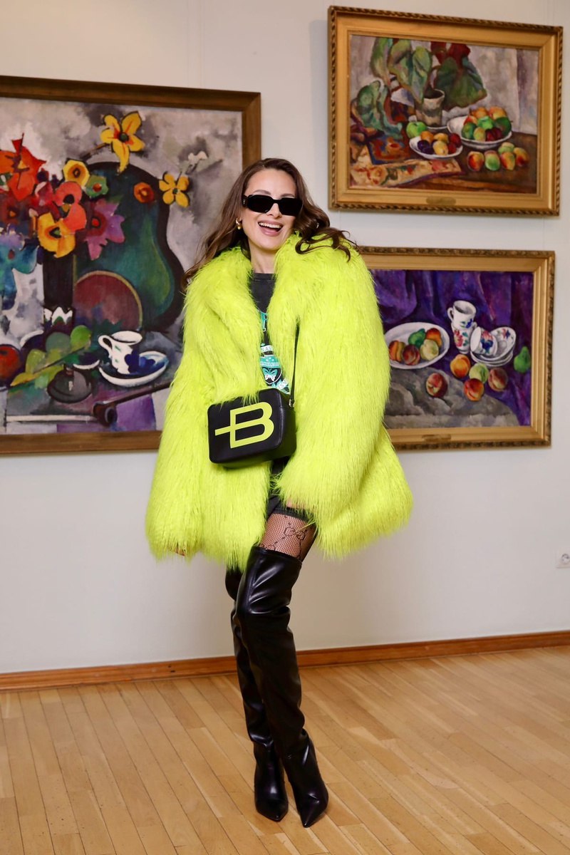 Mongolian fur in neon green. Blana naturala mongoleza culoare Verde Neon KALINKA FURS