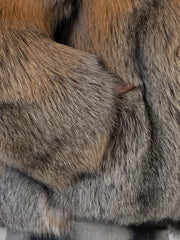 Irina Haină scurtă din blană naturală de vulpe argintie cu guler în formă de V