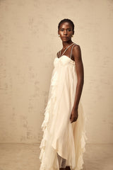 Zenya rochie maxi din tul cu volane și straturi, în culori neutre