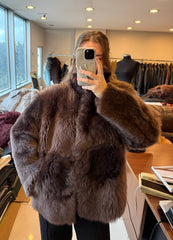 Iulia Cojoc din blană naturală de oaie Toscana