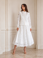 Rochie midi albă cu dantelă brodata