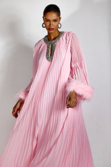 Roza Rochie cu detalii roz pe cristale