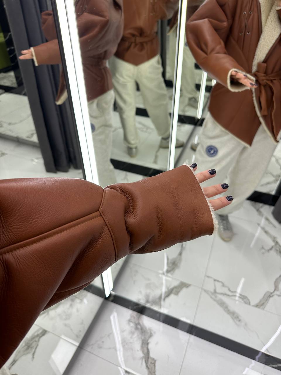 Shearling Vintage Jacket English Collar. Geaca de iarna din piele naturala si lana de oaie naturala KALINKA FURS