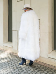Manteau long Isabella en fourrure naturelle de mouton mongol avec col anglais