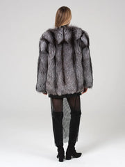 Irina Haină scurtă din blană naturală de vulpe argintie cu guler în formă de V