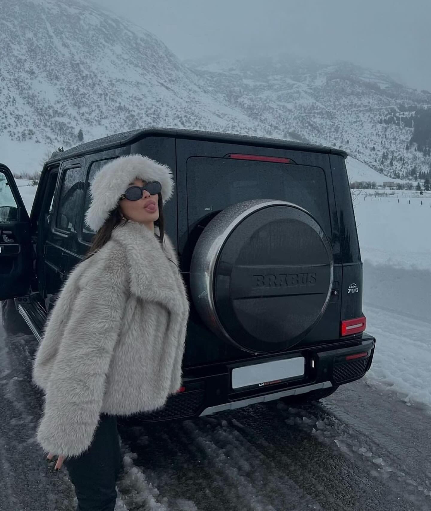 Faux Fur Stone. Blana ecologica nuanta pietrei KALINKA FURS