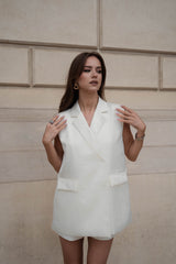 Iris Set vesta cu pantaloni scurti