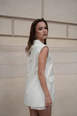 Iris Set vesta cu pantaloni scurti