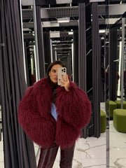 Mongolian Fur in Burgundy. Blana mongoleza sau miel tibetan cu guler englez nuanta Bordo KALINKA FURS