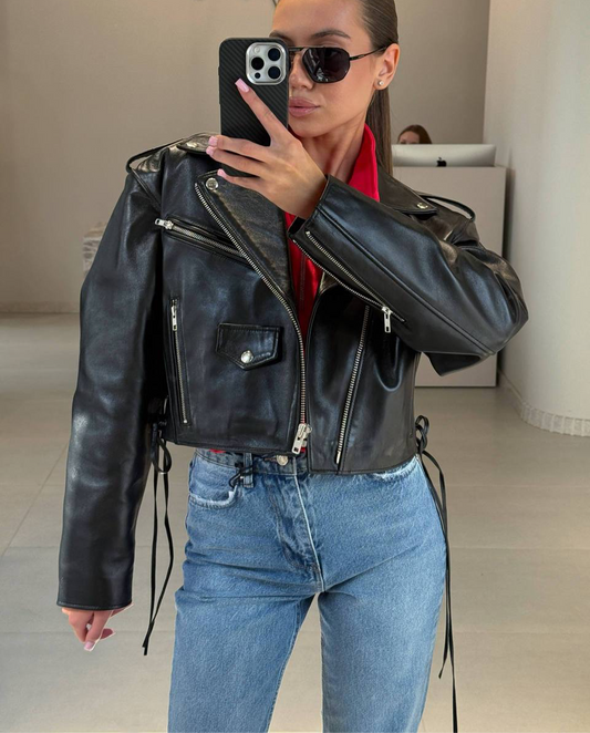 Julia geaca scurtă cu șireturi