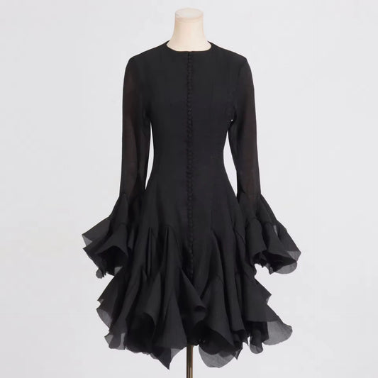 Reya dress with ruffles and flared sleeves