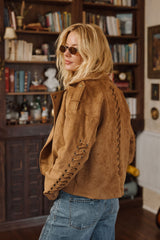 Madalina geaca din piele intoarsa cu sireturi