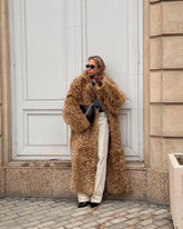 Tigrado Shearling Coat in Light Brown. Cojoc lung din oaie Tigrado KALINKA FURS