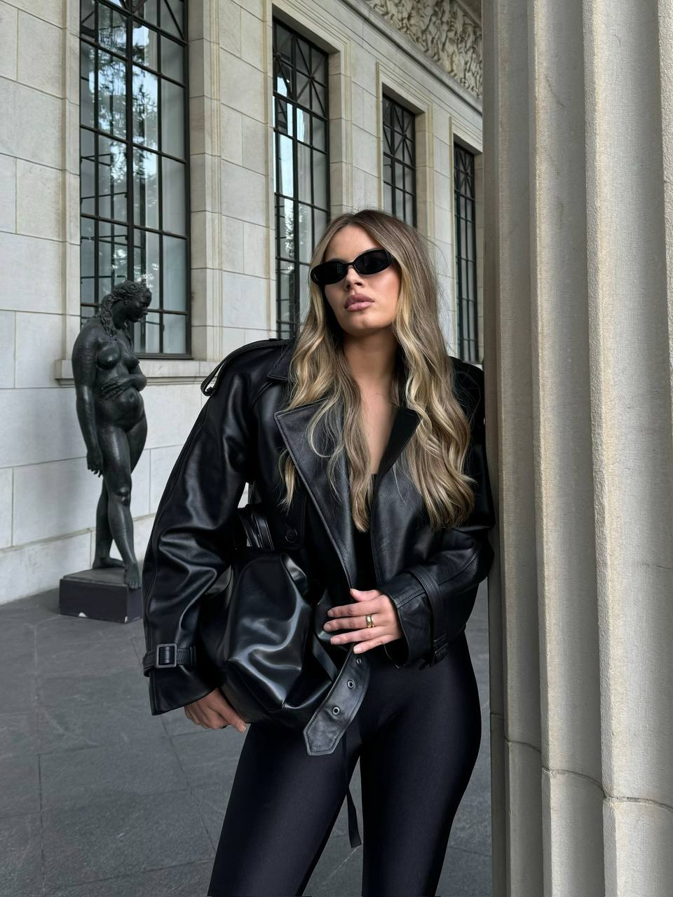 Military black jacket. Jacheta din piele naturala in stil militaresc KALINKA FURS