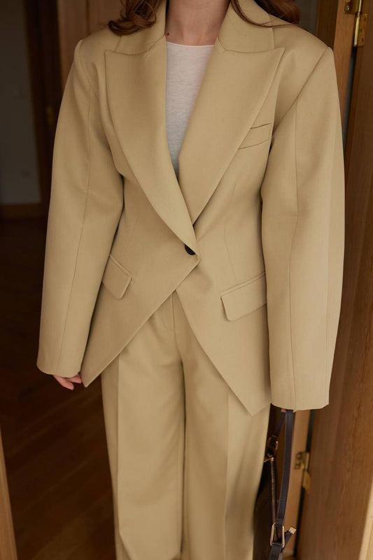 Double Breasted Classic Suit. Set sacou cu umeri dublați și pantaloni KALINKA FURS