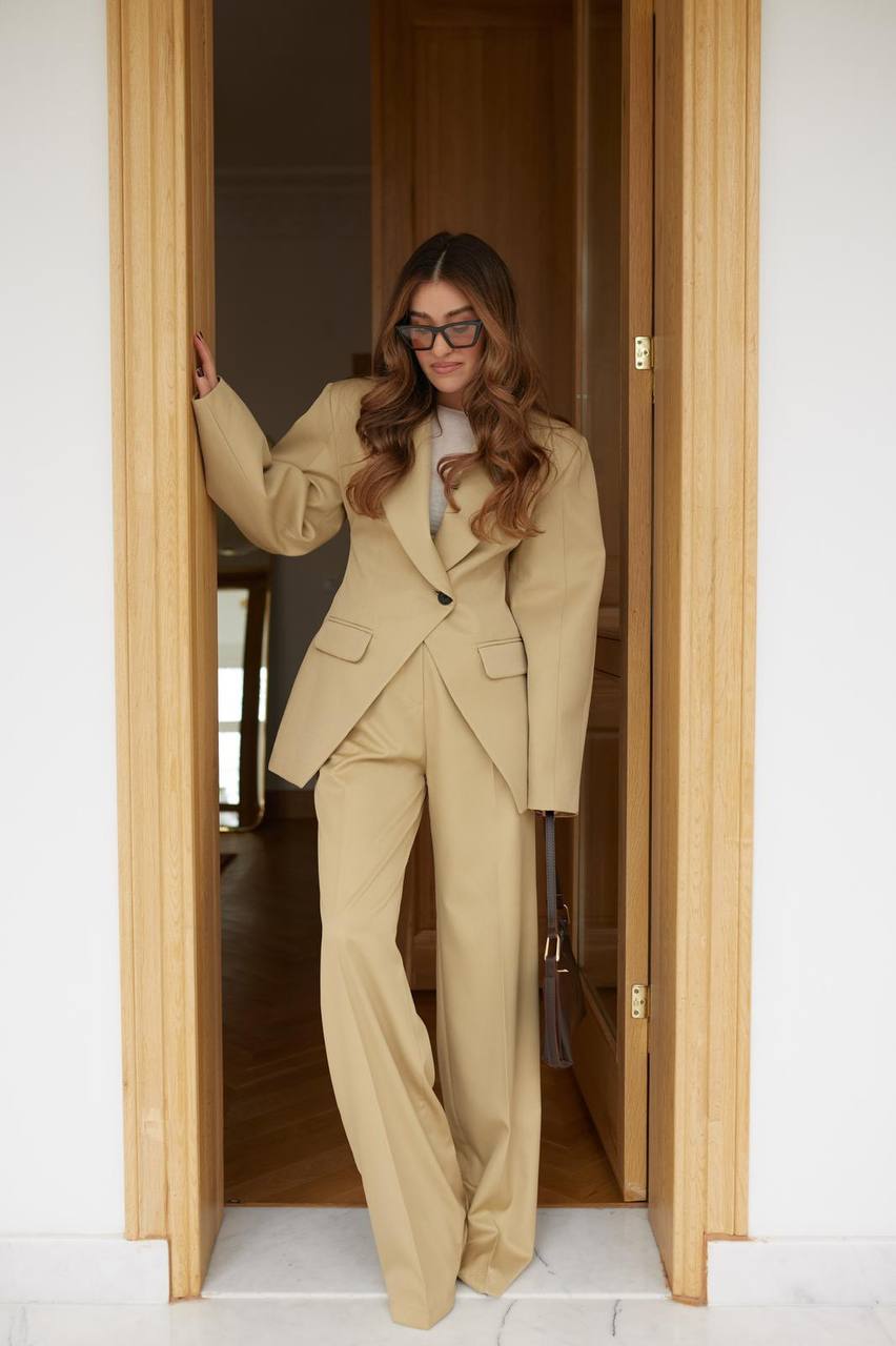 Double Breasted Classic Suit. Set sacou cu umeri dublați și pantaloni KALINKA FURS