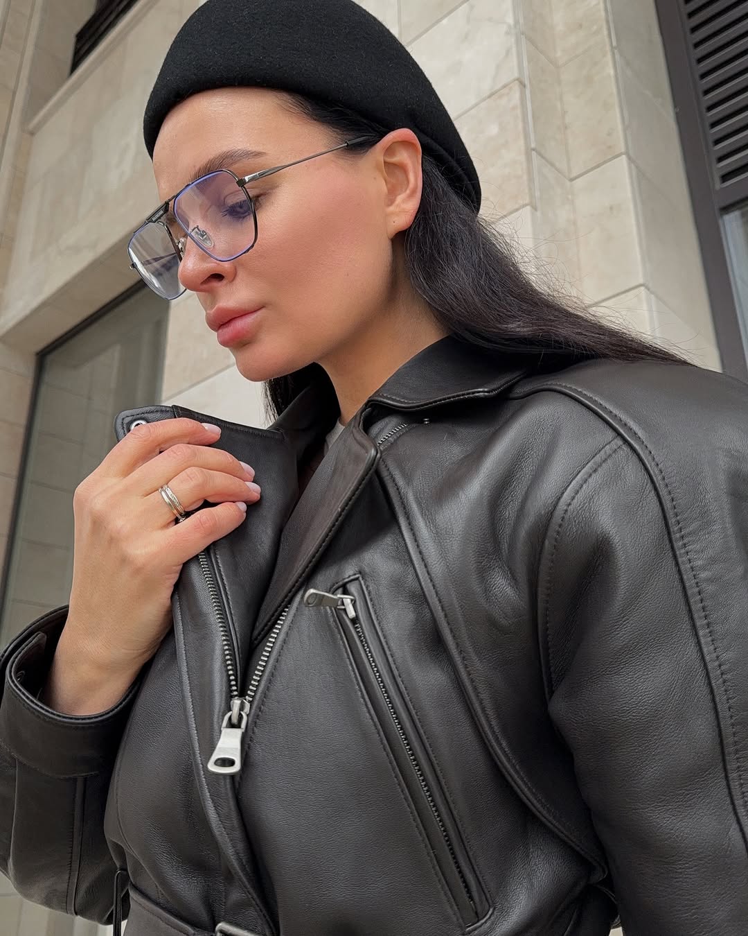 Waisted leather jacket. Geaca din piele ajustată în talie KALINKA FURS