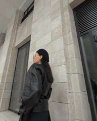 Waisted leather jacket. Geaca din piele ajustată în talie KALINKA FURS