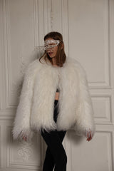 Mongolian Fur in White. Blana din oaie mongoleza sau miel tibetan cu guler clasic. Lungime 60cm KALINKA FURS
