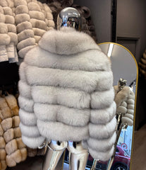 Jacheta din blana naturala de vulpe polara alb-gri