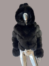 Veste en renard polaire rayée avec capuche