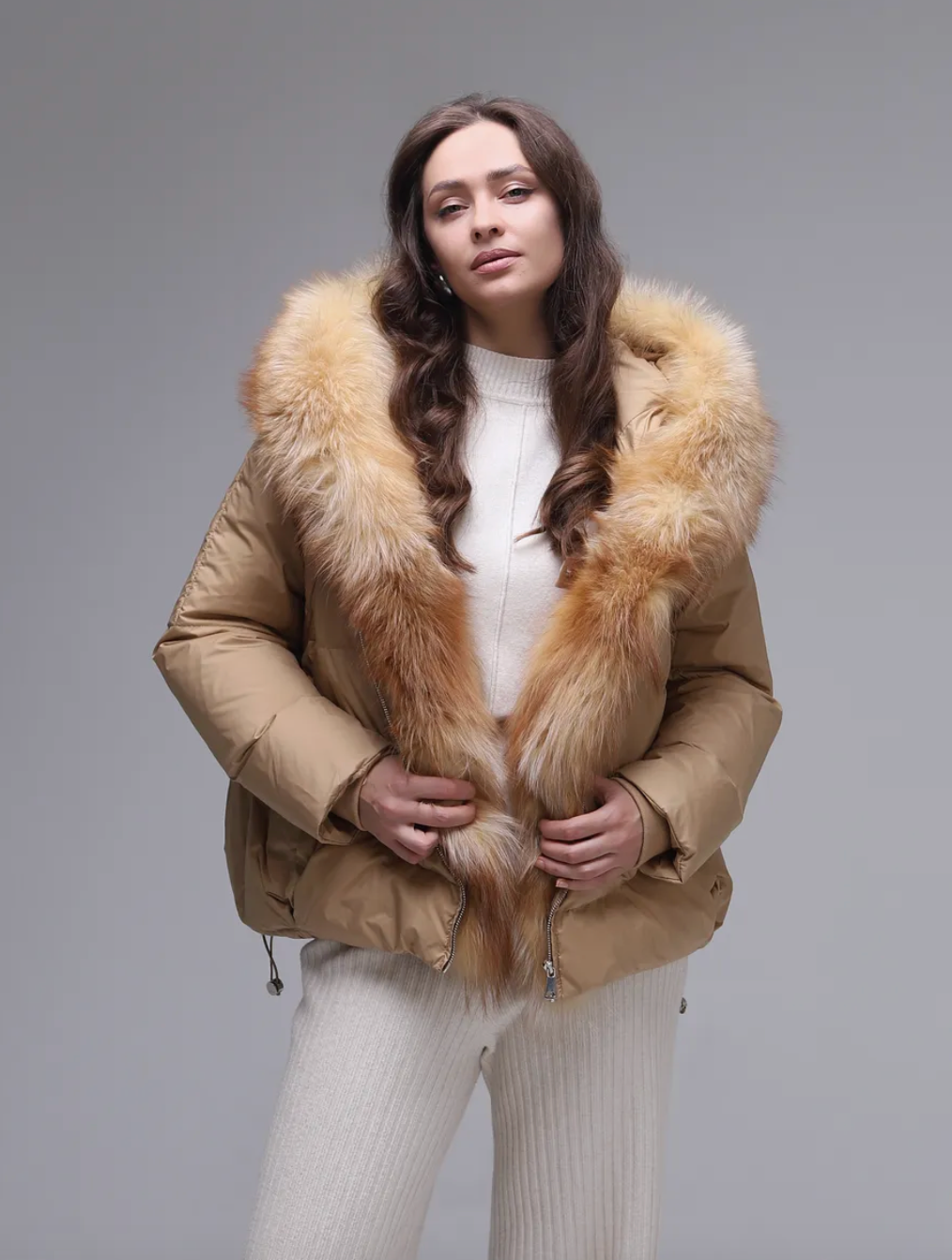 Geaca cu puf de gasca si guler din vulpe KALINKA FURS