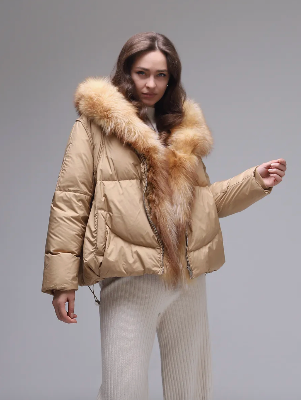 Geaca cu puf de gasca si guler din vulpe KALINKA FURS