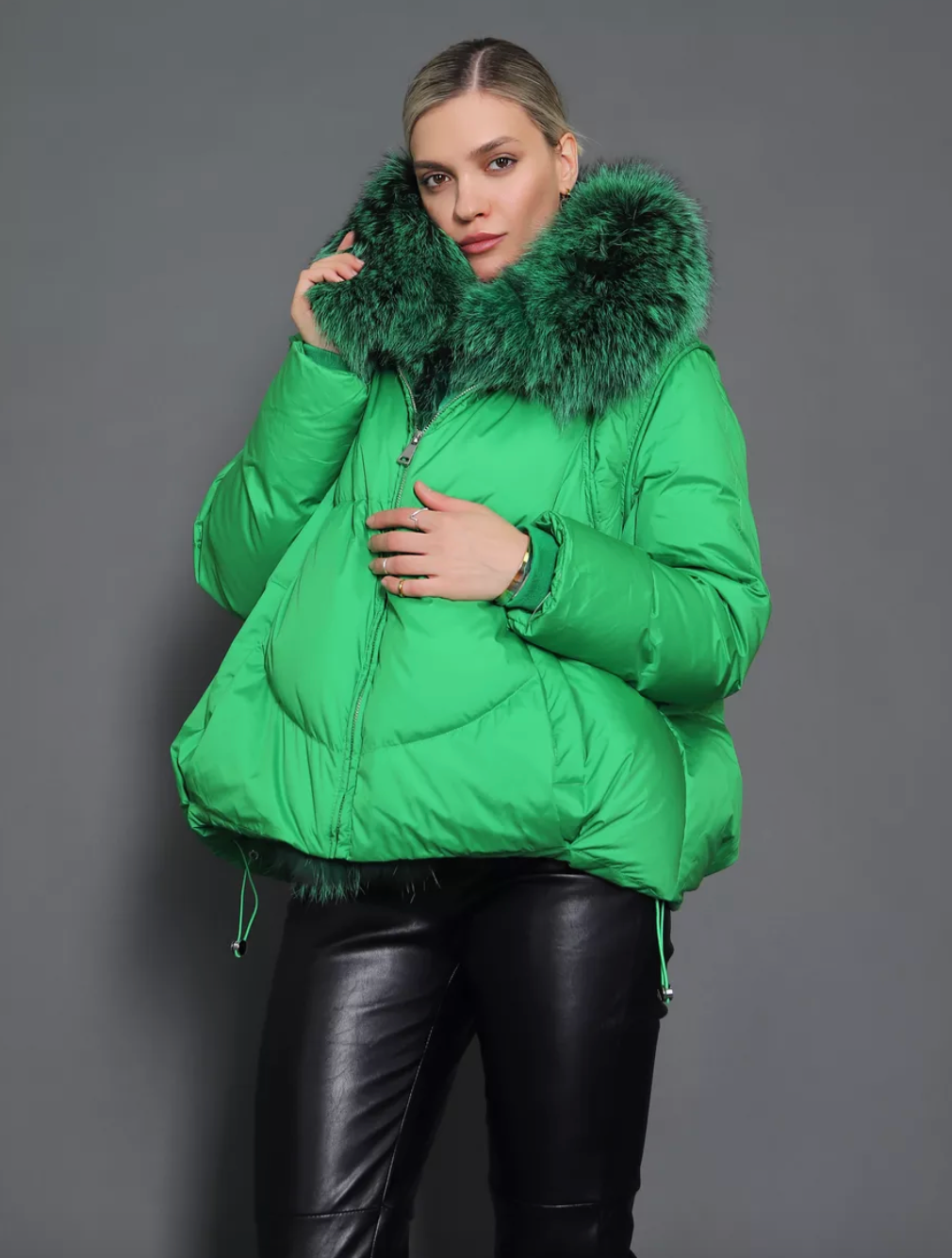 Geaca cu puf de gasca si guler din vulpe KALINKA FURS