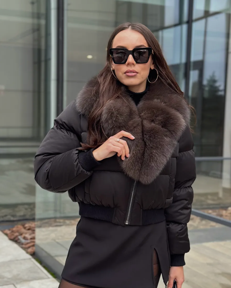 Jacheta de iarnă cu puf de gâscă și guler din vulpe KALINKA FURS