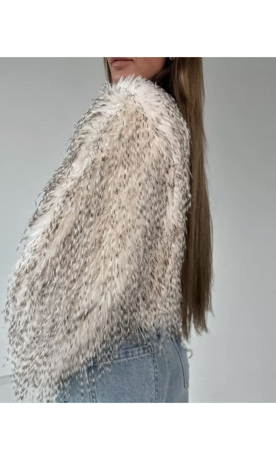 Blana ecologica din pene de strut, scurta KALINKA FURS