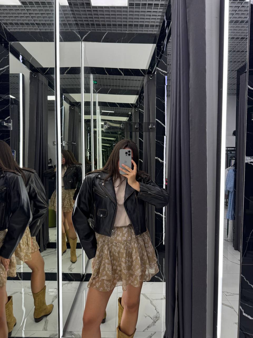 Cropped Leather Jacket. Geaca scurtă cu detalii KALINKA FURS