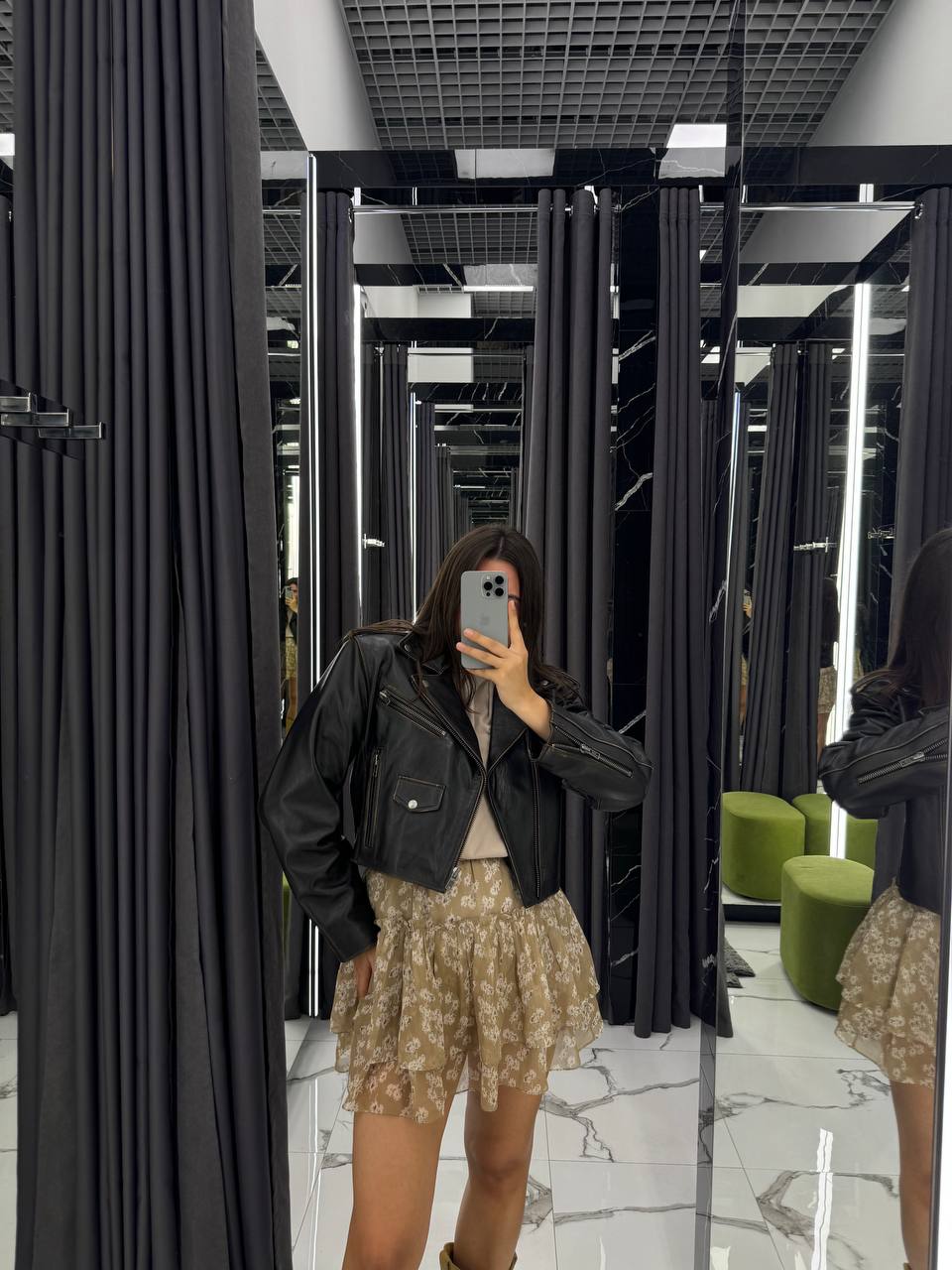 Cropped Leather Jacket. Geaca scurtă cu detalii KALINKA FURS