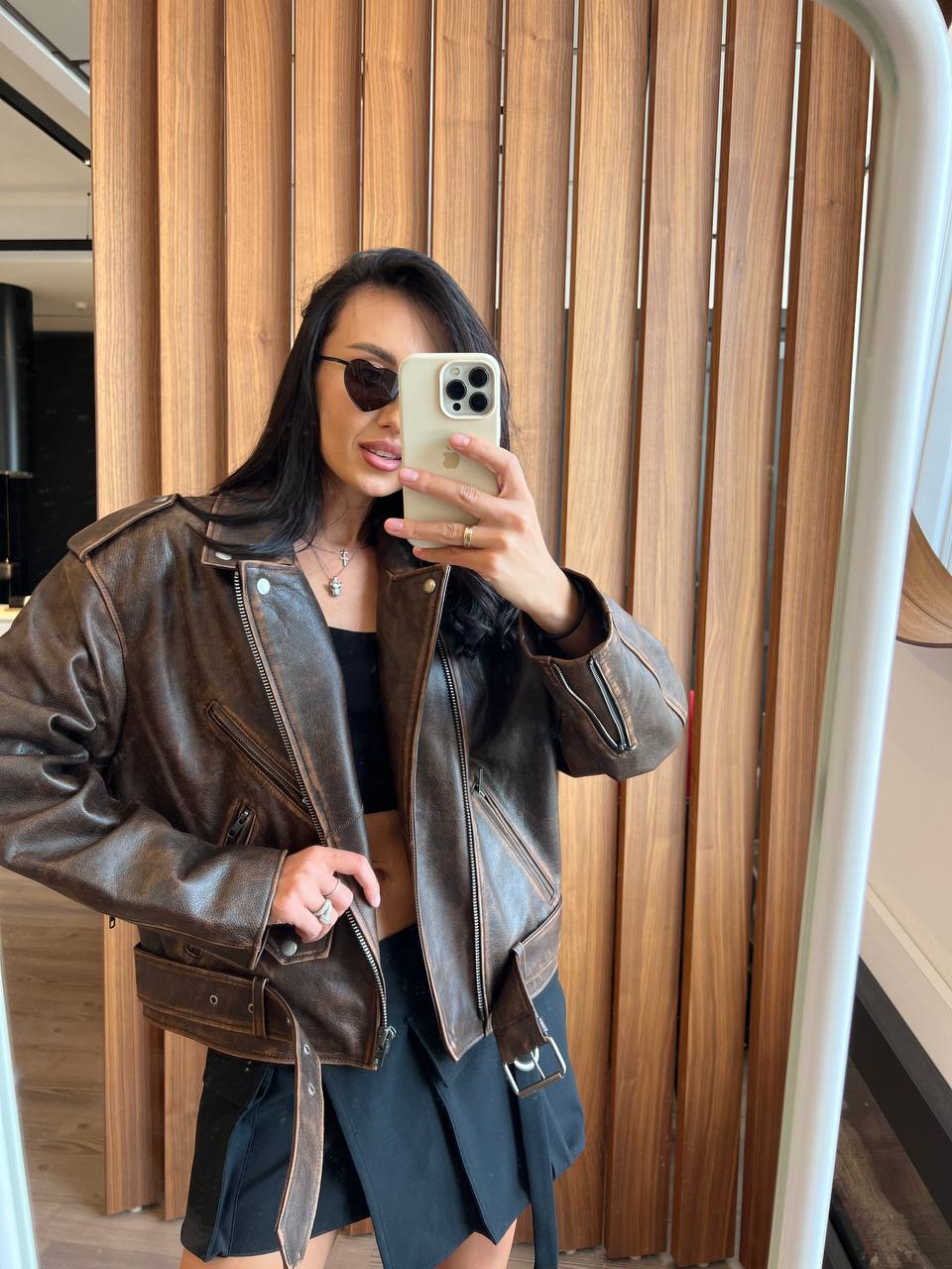 Oversized Vintage Bomber Jacket. Jacheta din piele naturala. Stil oversized. KALINKA FURS