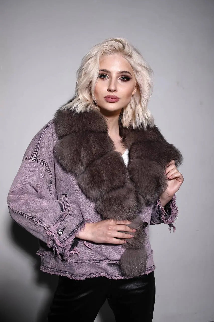 Jeans jacket with marten collar. Geaca de blugi cu guler din blana naturala de jder. KALINKA FURS