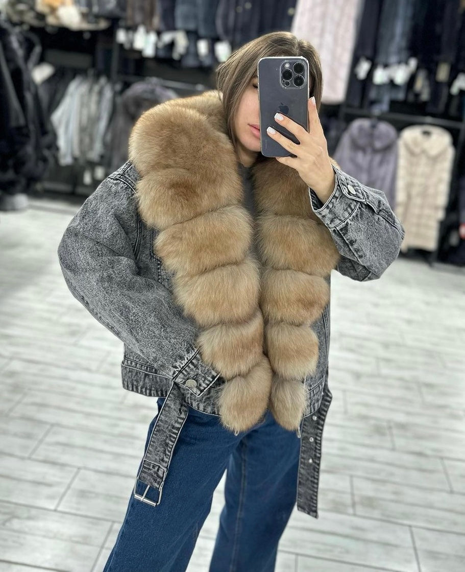 Jeans Jacket with Marten Collar. Geaca de blugi cu guler detasabil din blana naturala de jder. KALINKA FURS