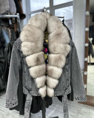 Jeans Jacket with Marten Collar. Geaca de blugi cu guler detasabil din blana naturala de jder. KALINKA FURS