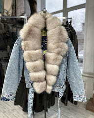 Jeans Jacket with Marten Collar. Geaca de blugi cu guler detasabil din blana naturala de jder. KALINKA FURS