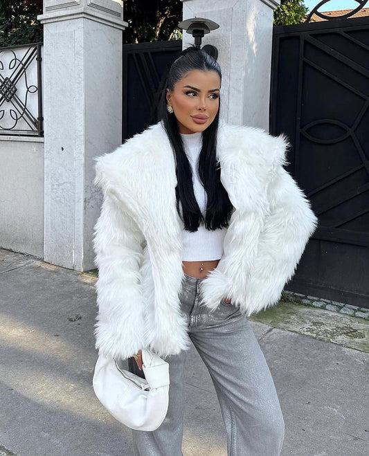 White Eco Fur. Blana ecologica alba KALINKA FURS