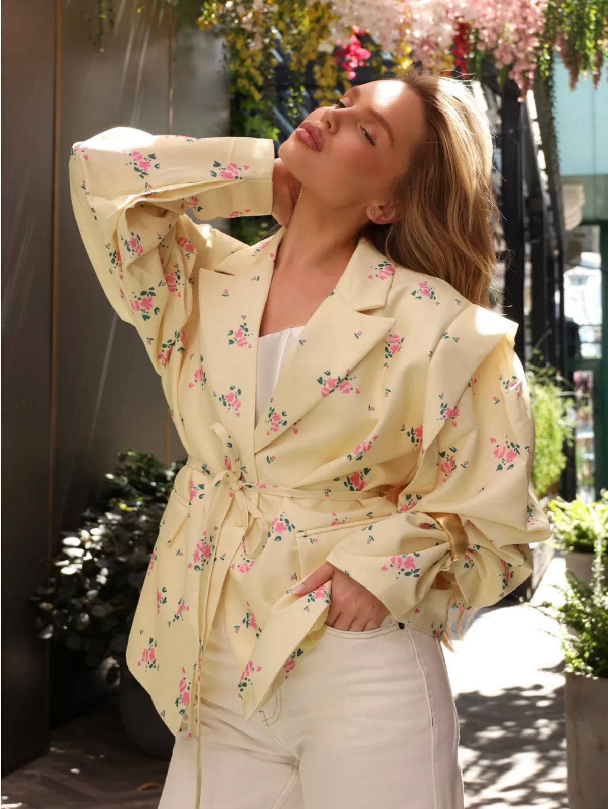 Ermina sacou oversized cu flori