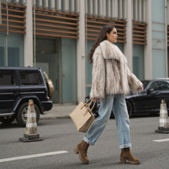 Jacheta din blana ecologică de struț, cu revere