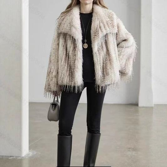 Jacheta din blana ecologică de struț, cu revere