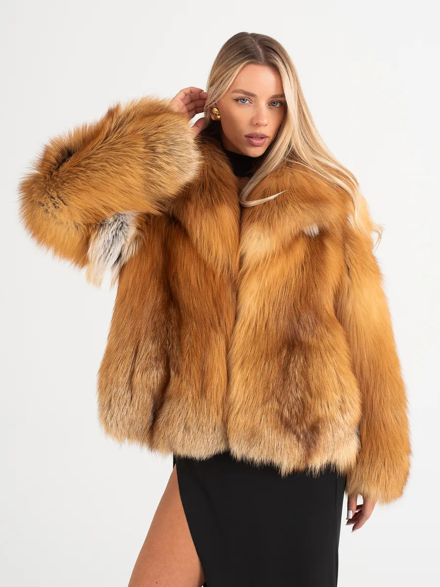 Claudia Haină scurtă din blană naturală de vulpe cu guler englezesc