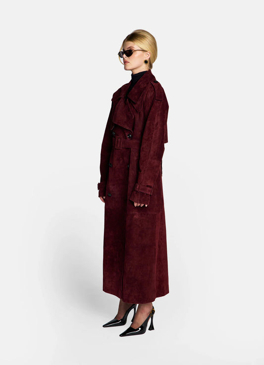 Aleona trench bordeaux din piele întoarsa. Lungime 120cm