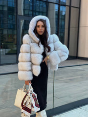 Haina din blană naturală de vulpe polară