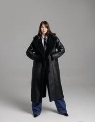 Cojoc de iarnă din blana naturală de oaie Tigrado