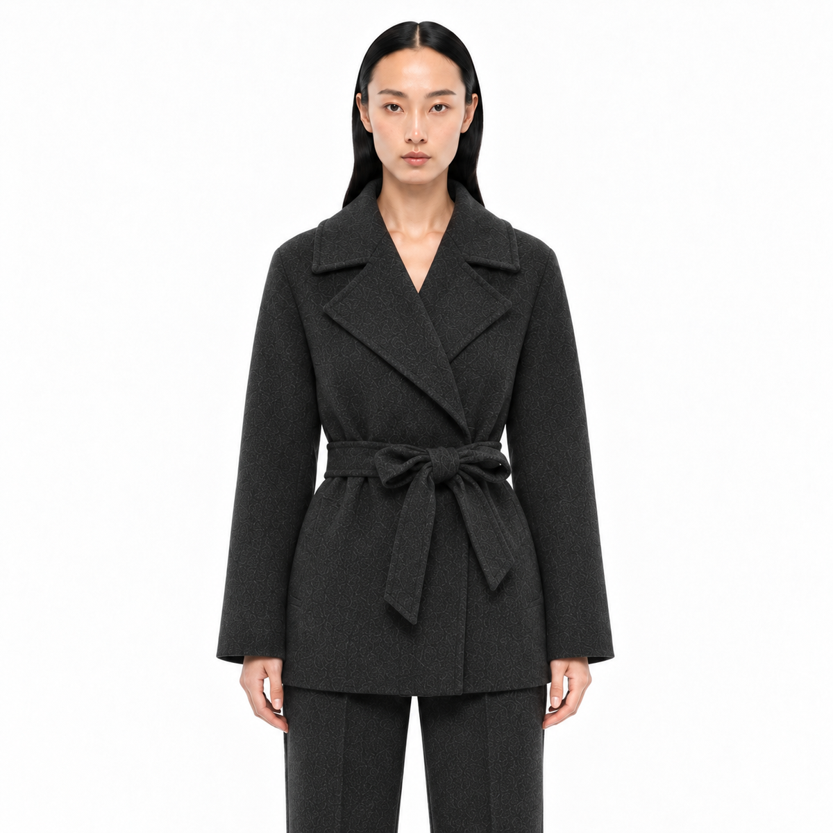Serena Mantel mit elegantem Schnitt