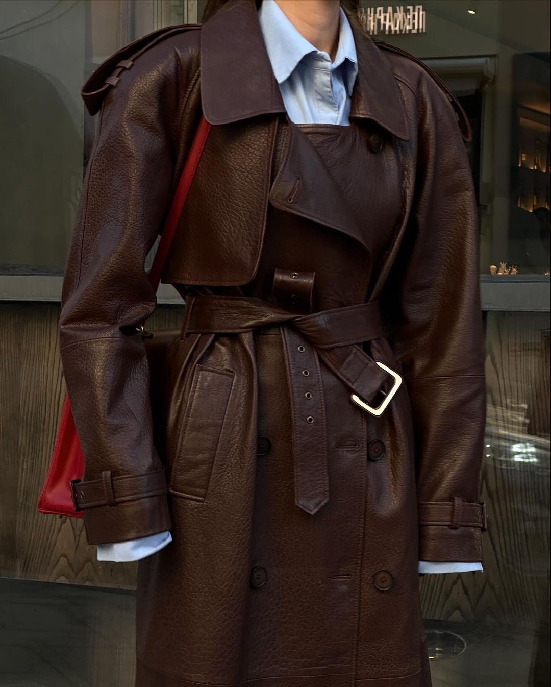 Dark brown leather trench coat length 130cm. Trench din piele naturala maro lungime 130cm