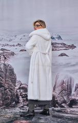 Haina din blană naturală de nurca alba Blackglama